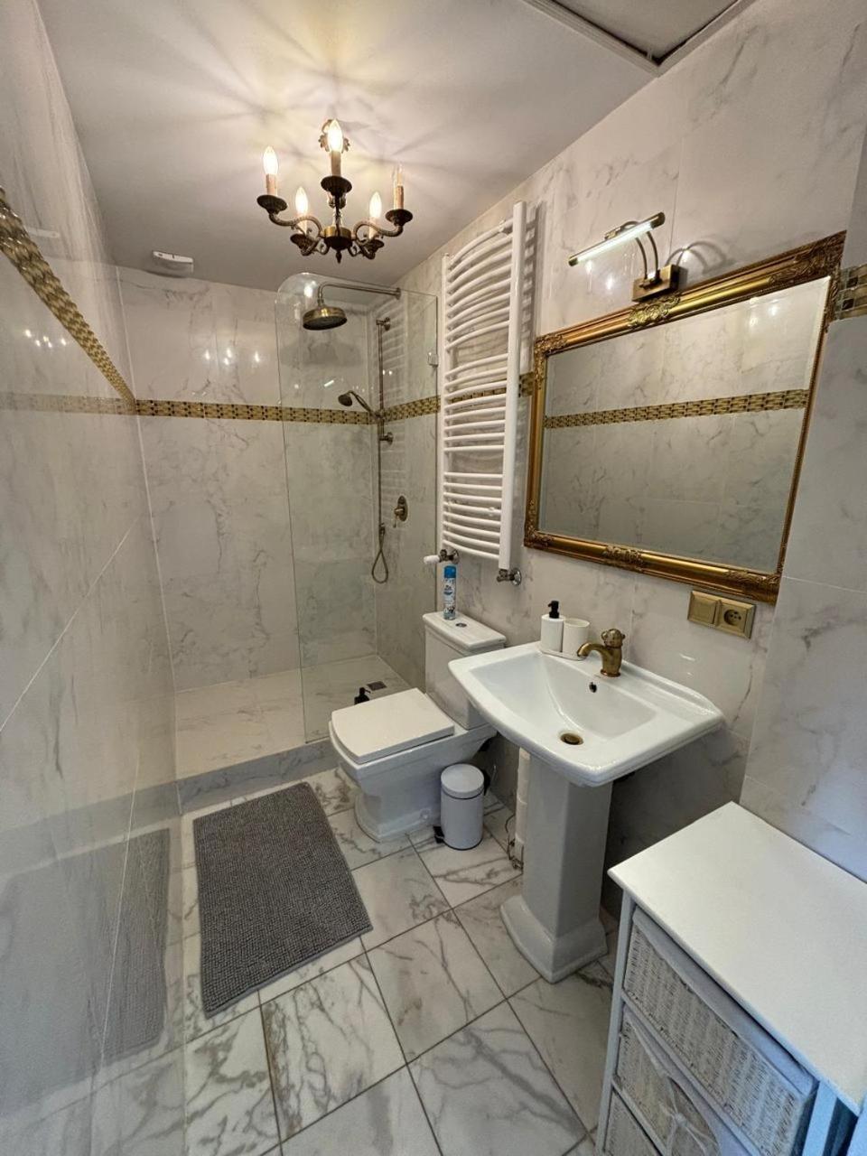 Ferienwohnung Widok Na Rynek Breslau Exterior foto
