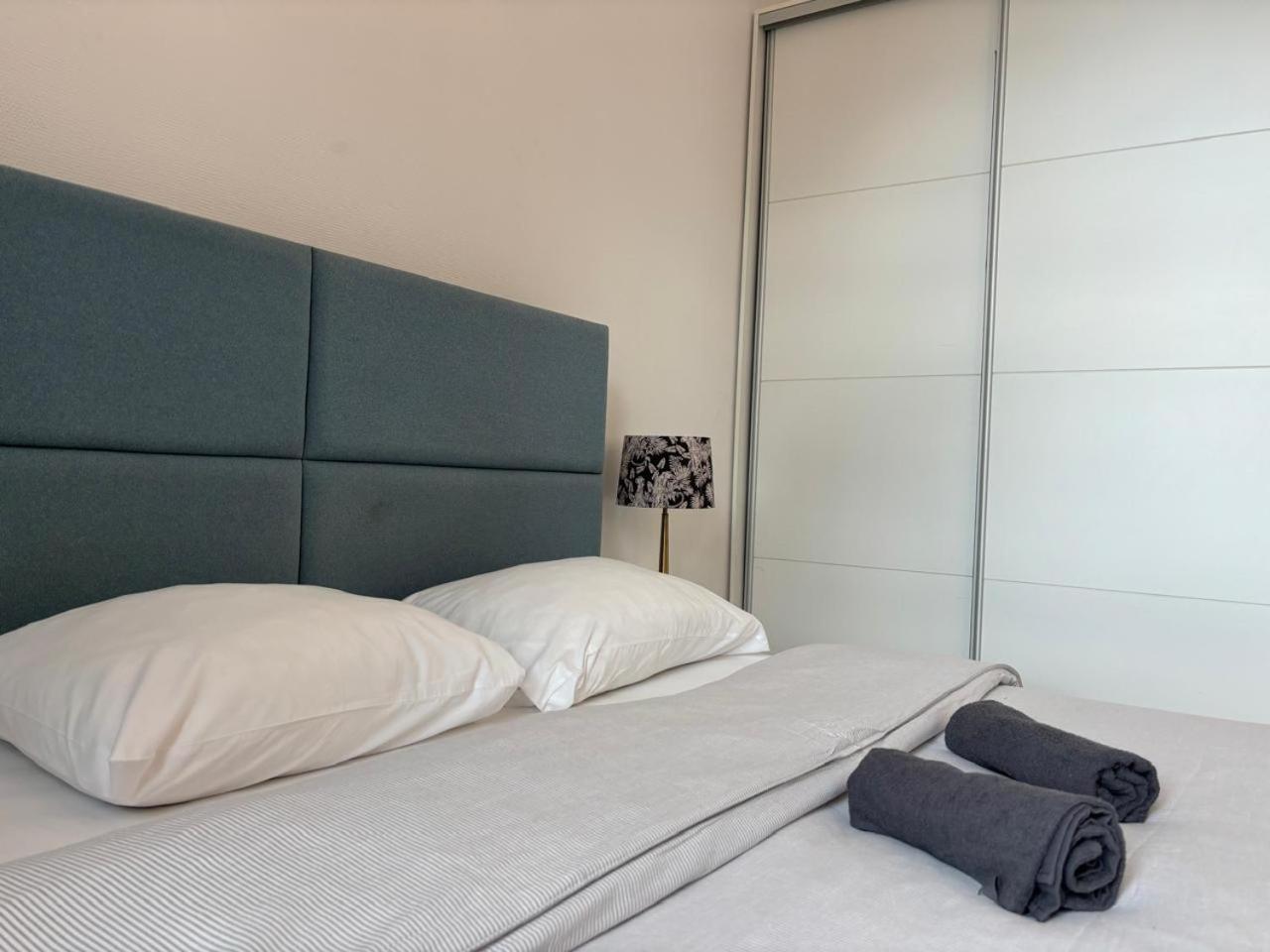 Ferienwohnung Widok Na Rynek Breslau Exterior foto